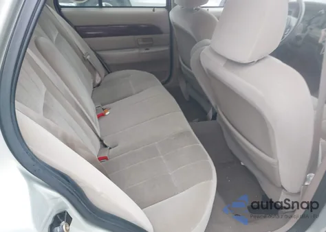 2004 Mercury Grand Marquis Gs from USA, damaged, VIN 2MEFM74W04X667159